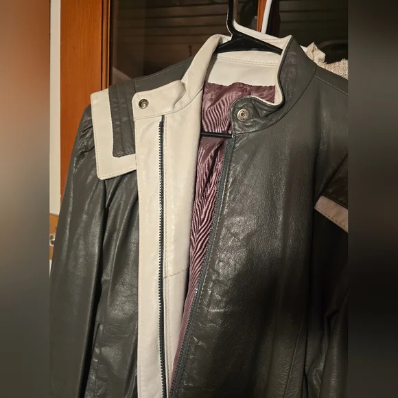 Vintage Jacket - Picture 2 of 6